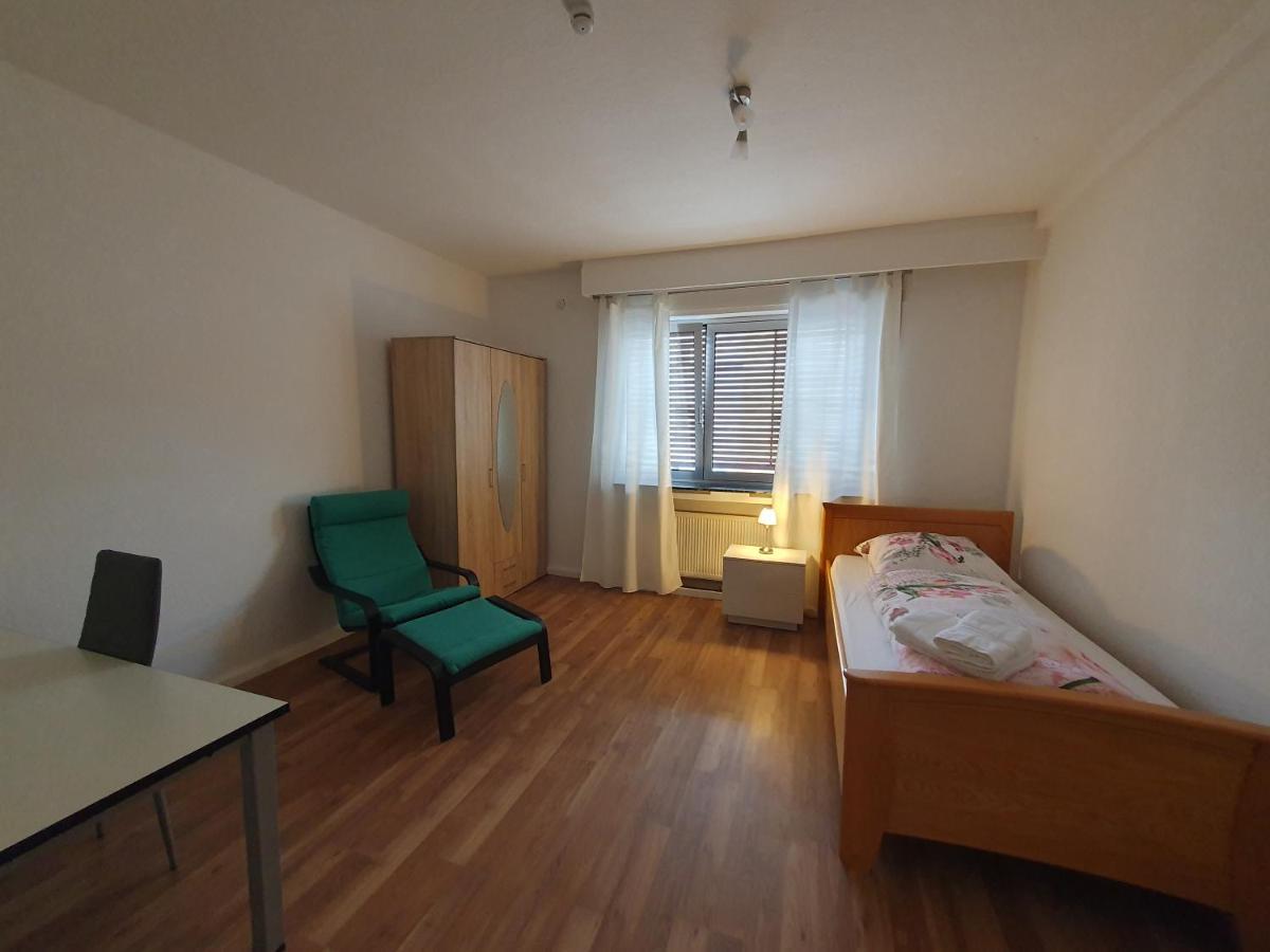 Privatzimmer Im Schlesischen Viertel - Nahe Uniklinik Mayence Extérieur photo
